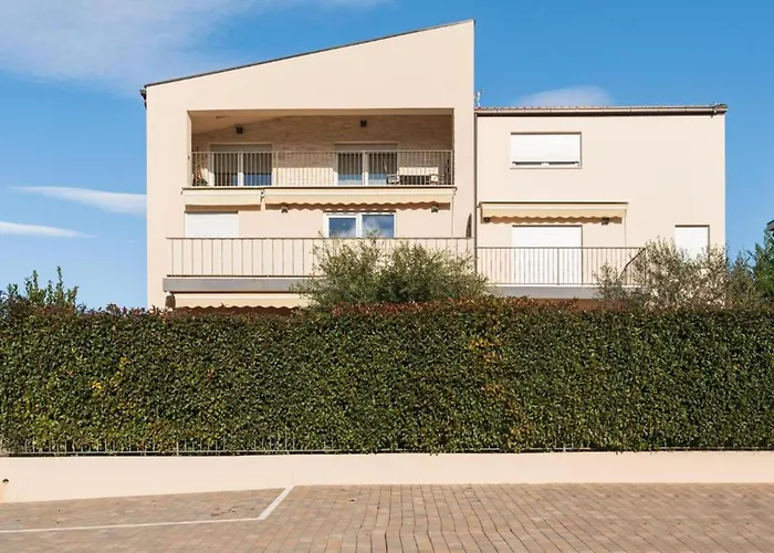 La Prima Olivia Apartmán *