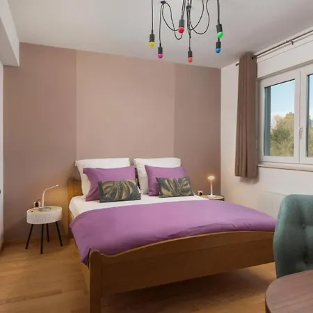 Apartman La Prima Olivia Zára
