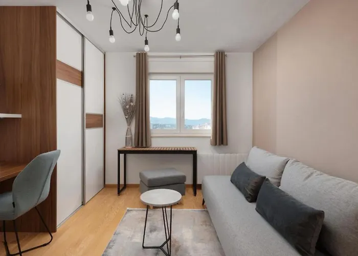 La Prima Olivia Задар